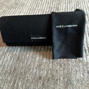 Dolce & Gabbana eyeglassels case and unused cleaning cloth.
